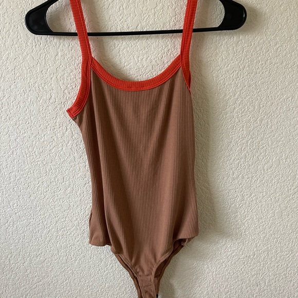 Vici Bodysuit - Picture 4 of 4
